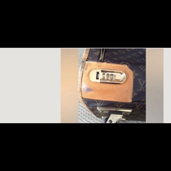 Authentic, Louis Vuitton Pullman suitcase - Picture 9 of 9